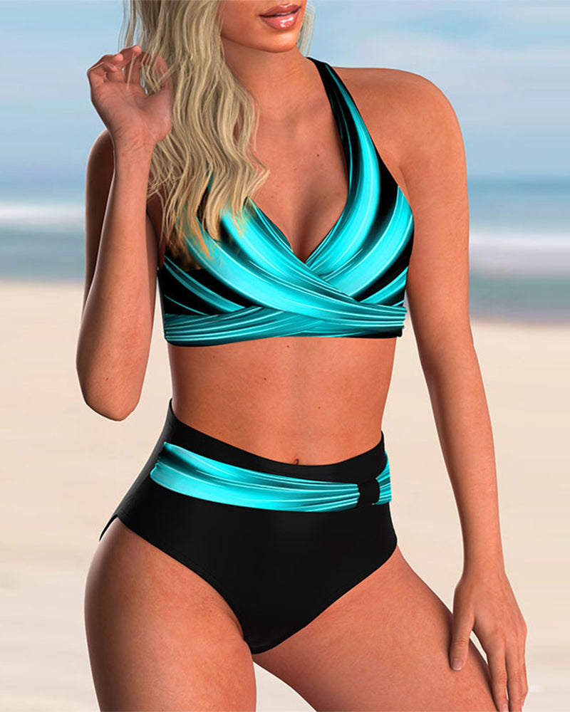 Liliana - Keresztpántos, mintás bikini szett