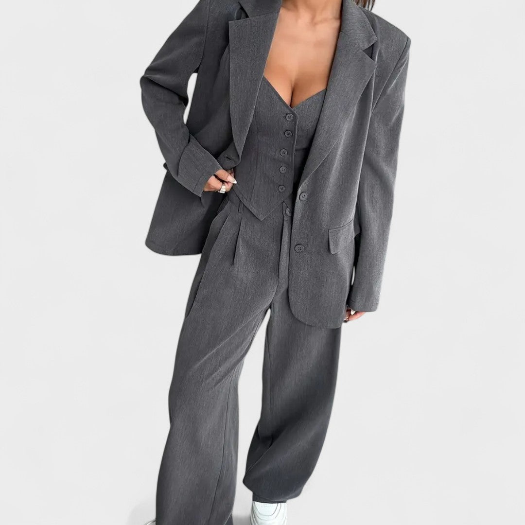 Madalena - Elegáns 3 részes öltöny