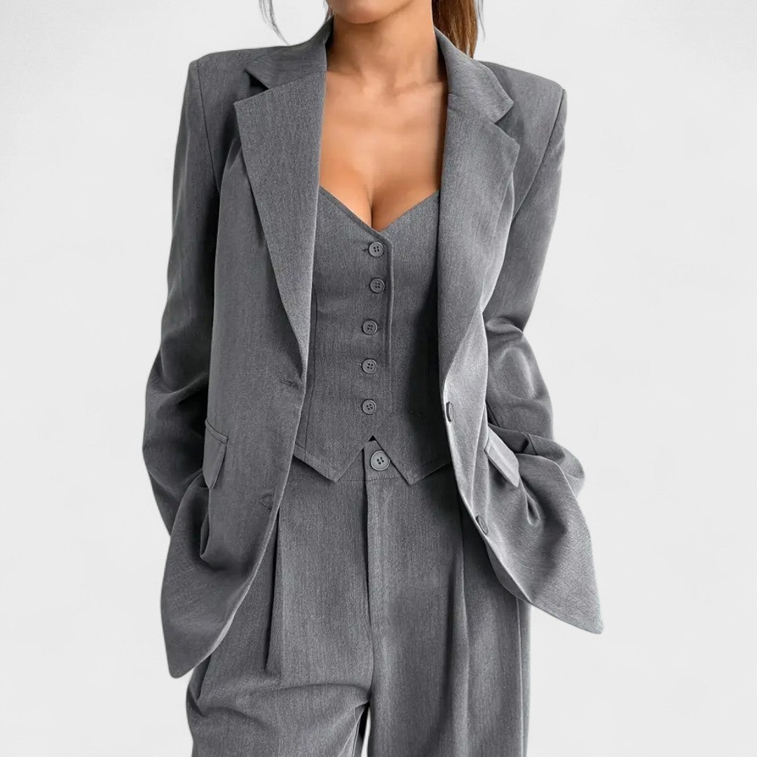 Madalena - Elegáns 3 részes öltöny