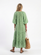 Céline | Midi ruha mintával, háromnegyedes ujjakkal és V-nyakkal