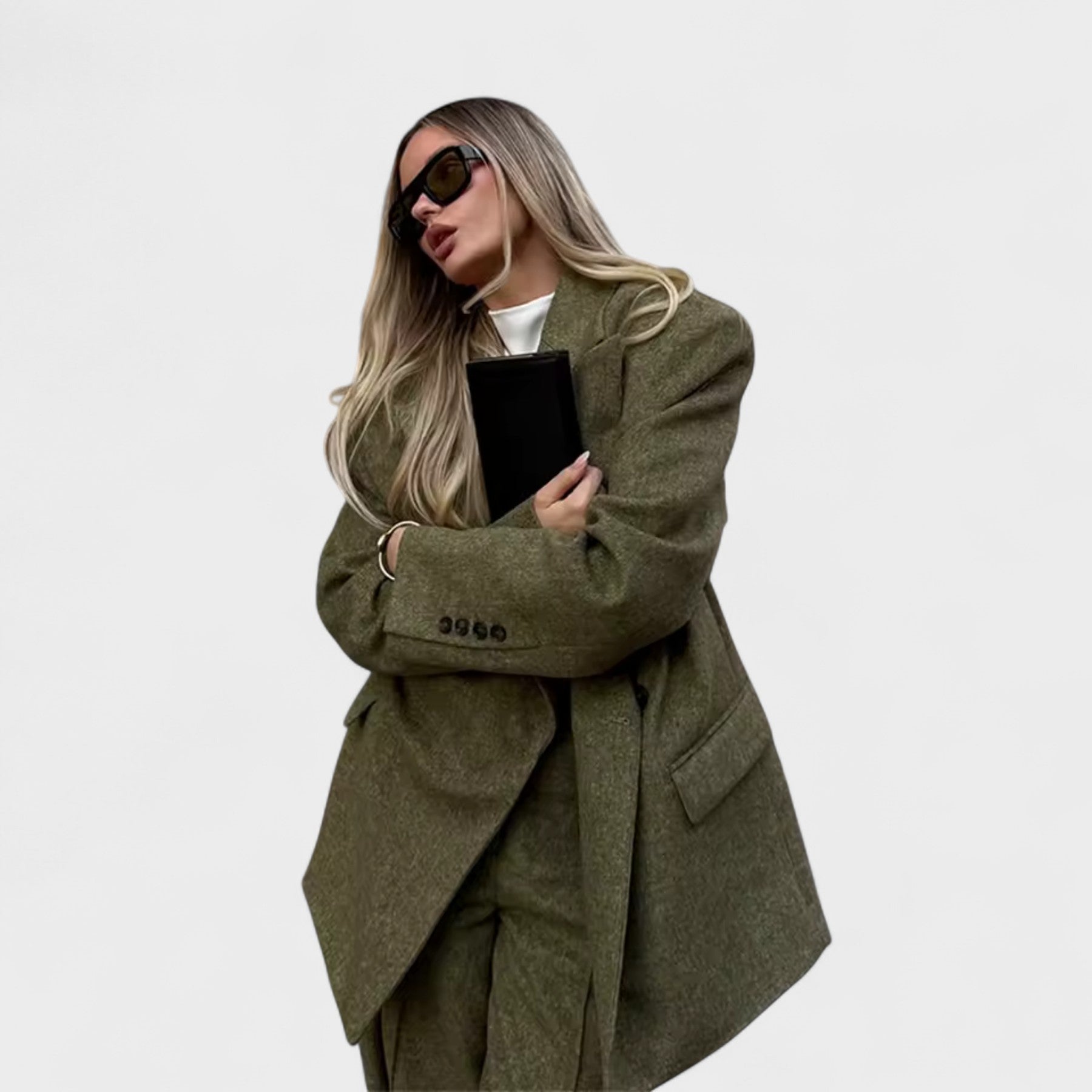 Ana - Elegáns Városi Öltözet