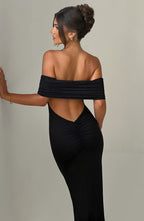 Tindra | Elegáns hosszú Bardot ruha